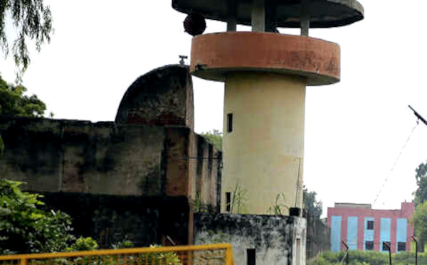 Tall tower of Agra Central Jail